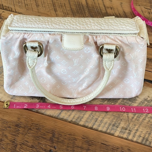 LV - Louis Vuitton Mini Lin Trapeze Baby Pink Canvas Handbag - Picture 14 of 16